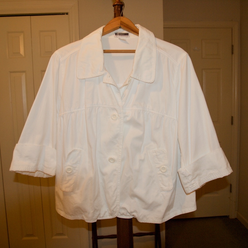 Super Cute 100% Cotton Cropped Jacket